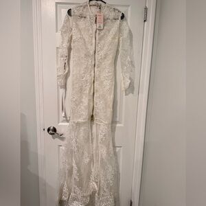 House of CB White Floral Lace Dress